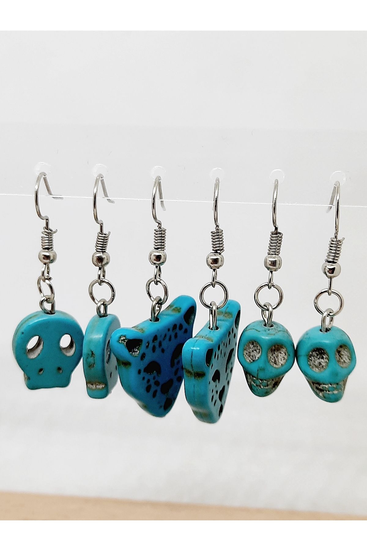 3lü Turkuaz Sallantılı Küpe Seti (Kurukafa-Kaplan) - Görsel 3